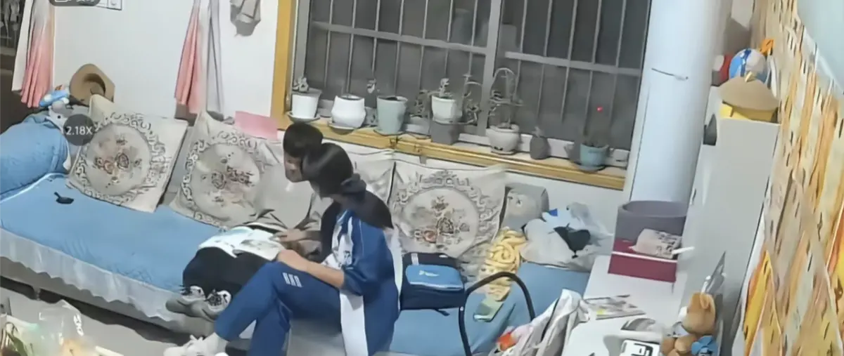 《姐姐的捏捏姐姐的爱》事件来龙去脉全梳理-姐弟情深难舍难分家庭真实切片-姐姐的捏捏姐姐的爱资源下载