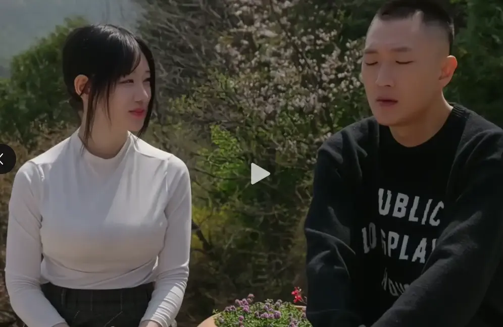 《渗透型伴侣》4K修复未删减版-Infilitrated Couple渗透型伴侣在线免费看-2026韩国伦理电影침투부부全中字版高清下载-星辰影院