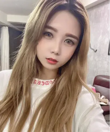 《修女的治疗日记》2026年度OVA蓝光修复完整版-孟若羽独家专访片场花絮-《修女的治疗日记》4K HDR超清无删减在线观看