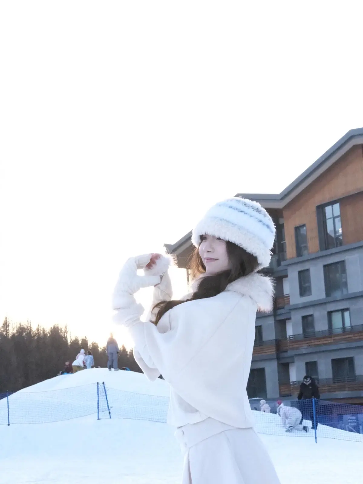 《Sunny77》相关资源图片